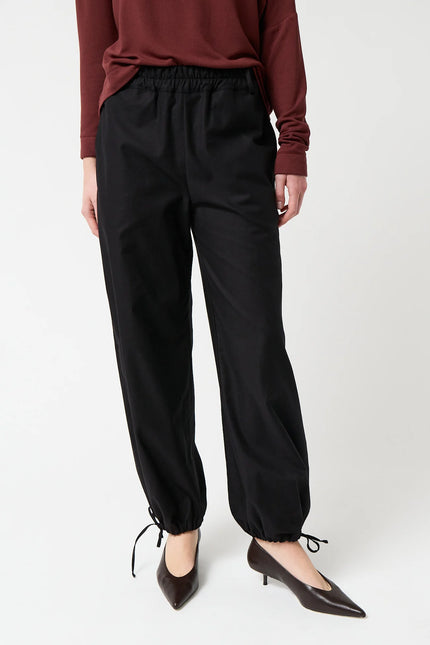 Cuervo Pants in Black