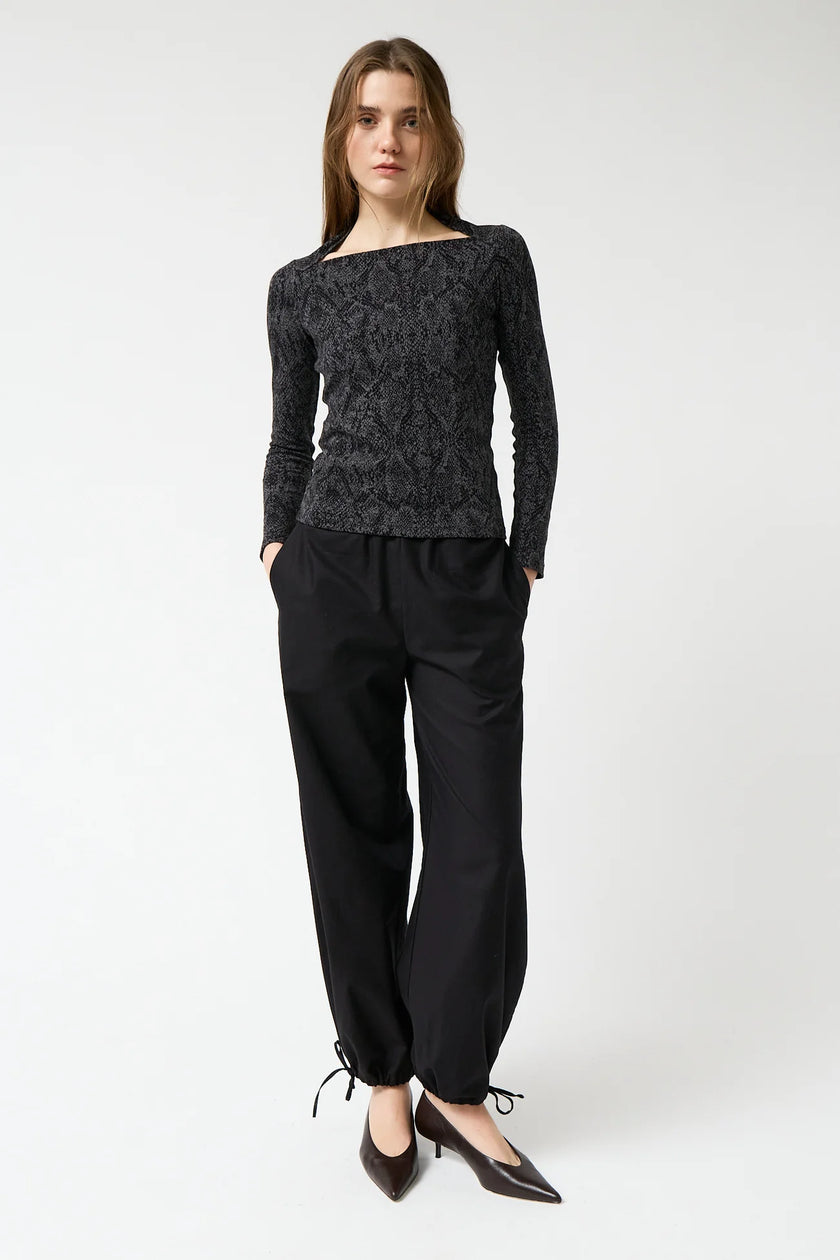 Cuervo Pants in Black