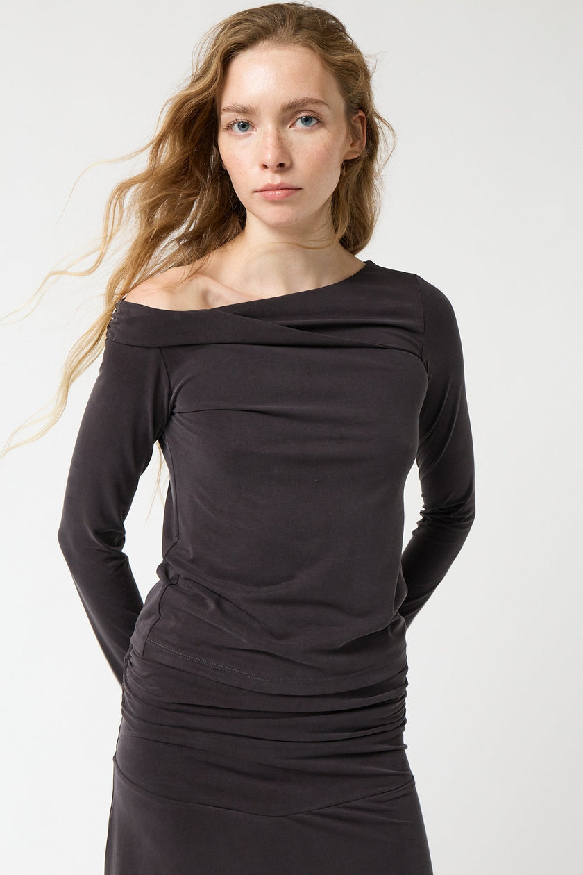 Galena Twist Top in Charcoal