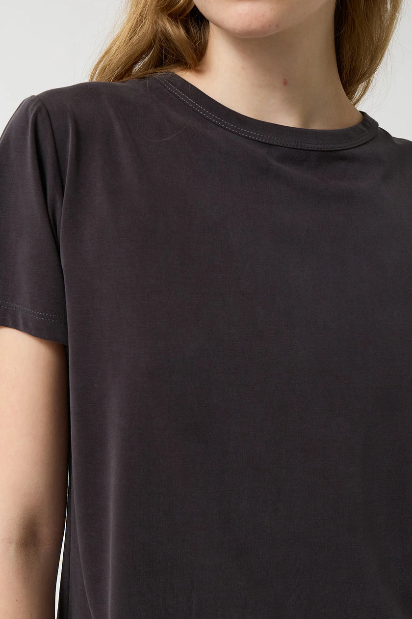 Galena T-shirt in Charcoal