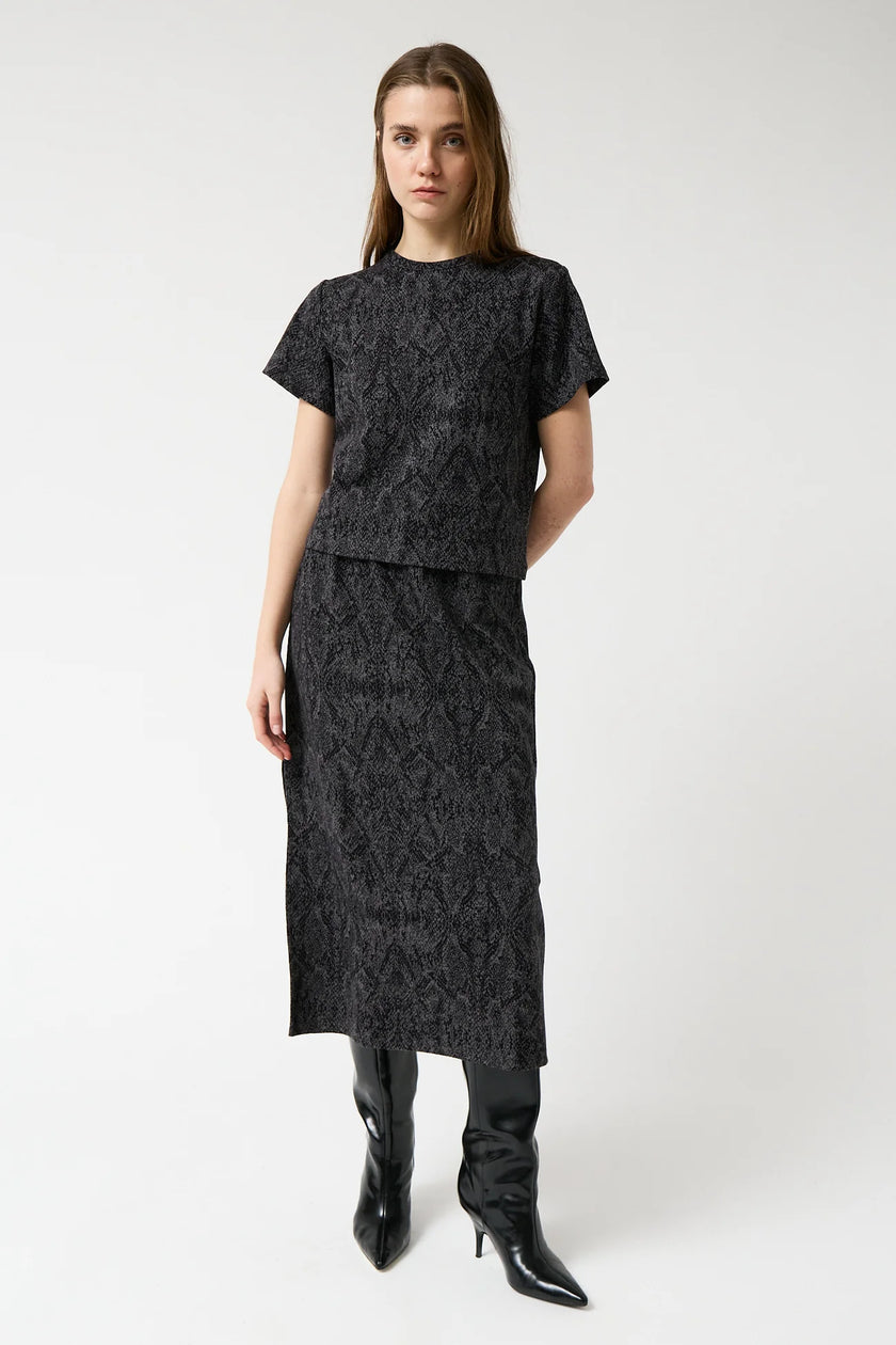 Serp T-shirt in Serp Print
