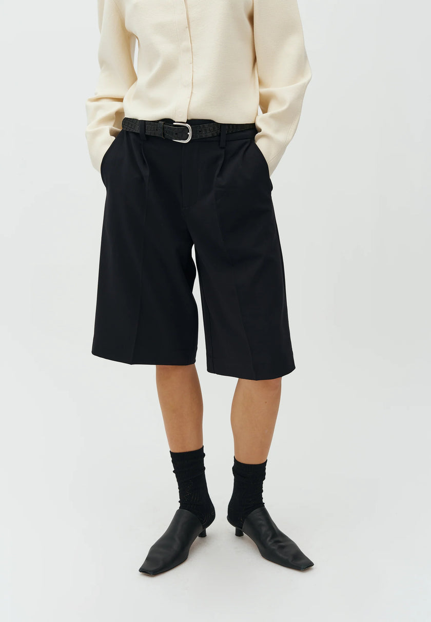 Bamudo Willah Shorts in Black