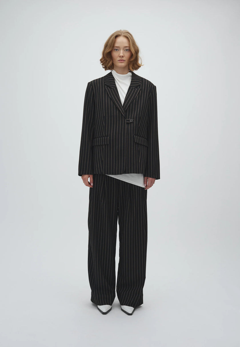 Milani Marbel Blazer in Black Brown Pinstripe