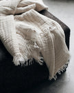 Throw Alice in Beige