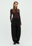 Silira Pants in Black
