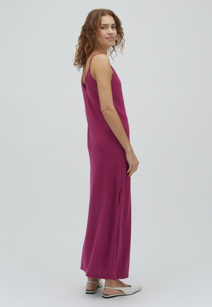 Bosko Leslee Dress in Raspberry