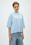 Betsy Emrys T-shirt in Classic Light Blue