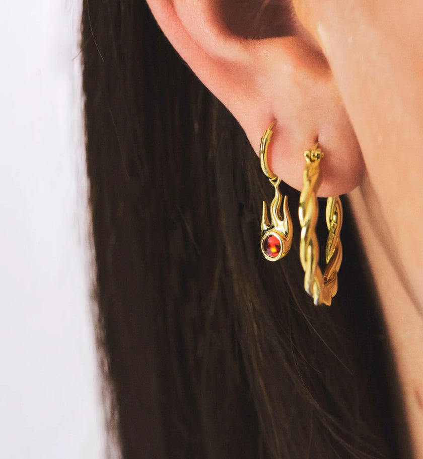 Large Twisted Hoops Anna Nina
