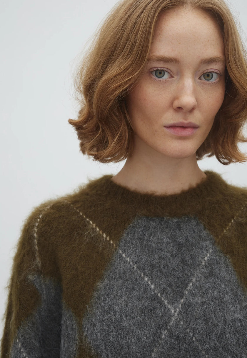 Zelle Knit in Argyle Olive