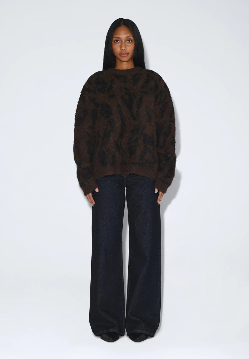 Mic Sweater in Brown Black Scribble