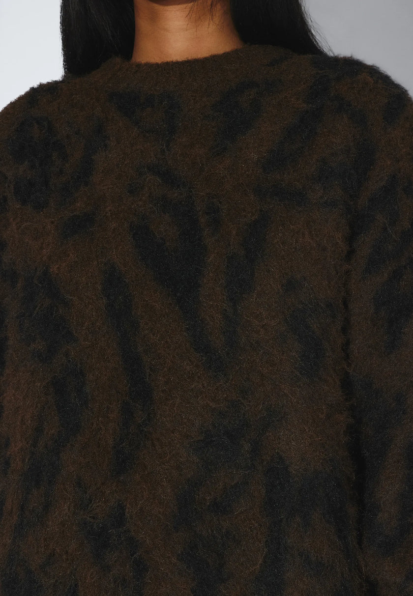Mic Sweater in Brown Black Scribble