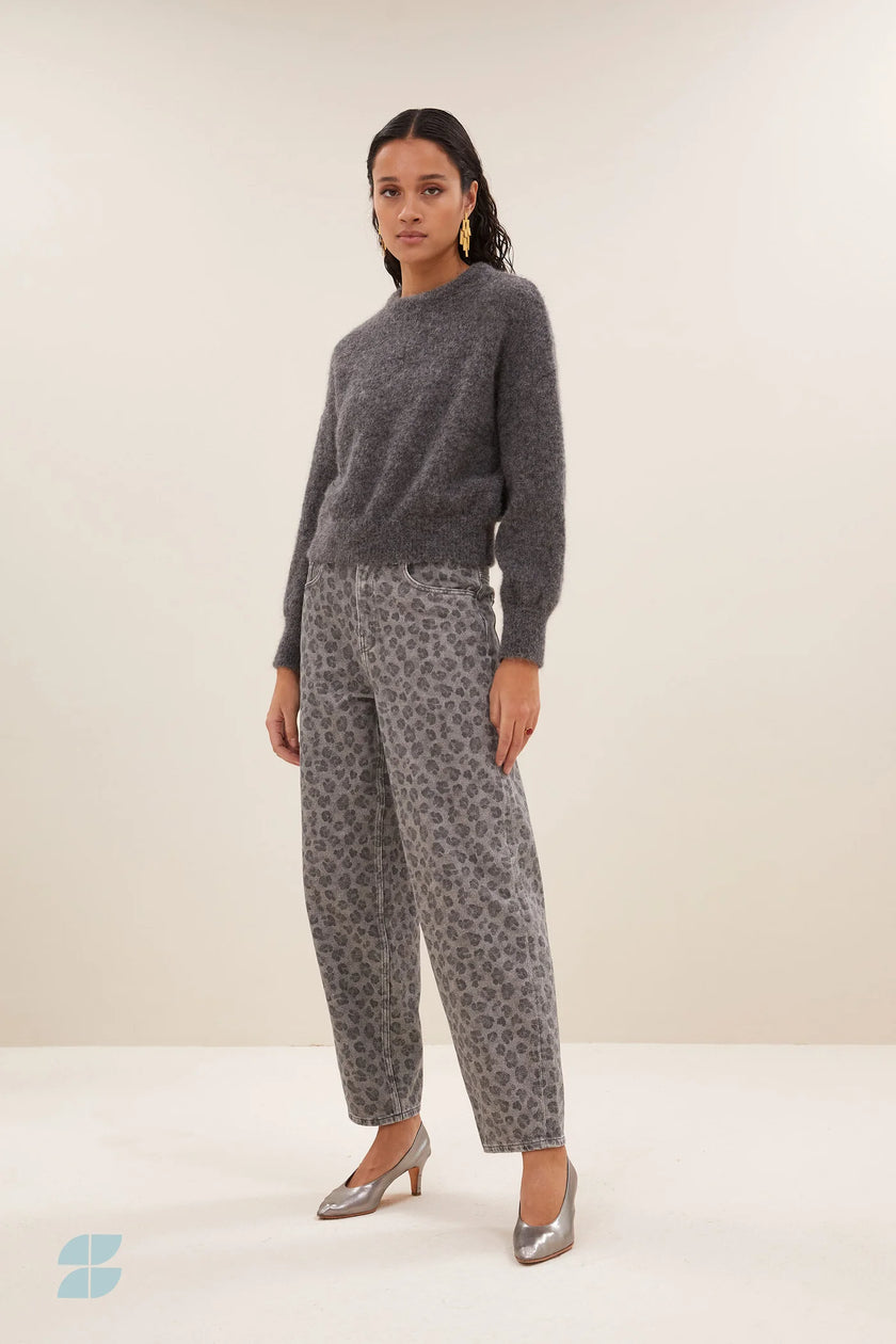 Sonny Natural Pullover in Dark Grey Melee