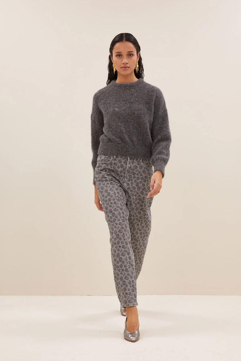 Sonny Natural Pullover in Dark Grey Melee
