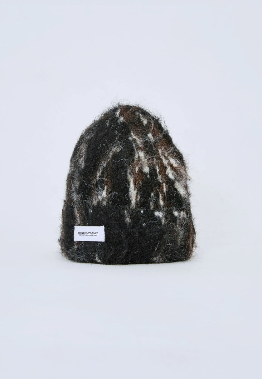 Kiwa Beanie in Black Off White Scribble