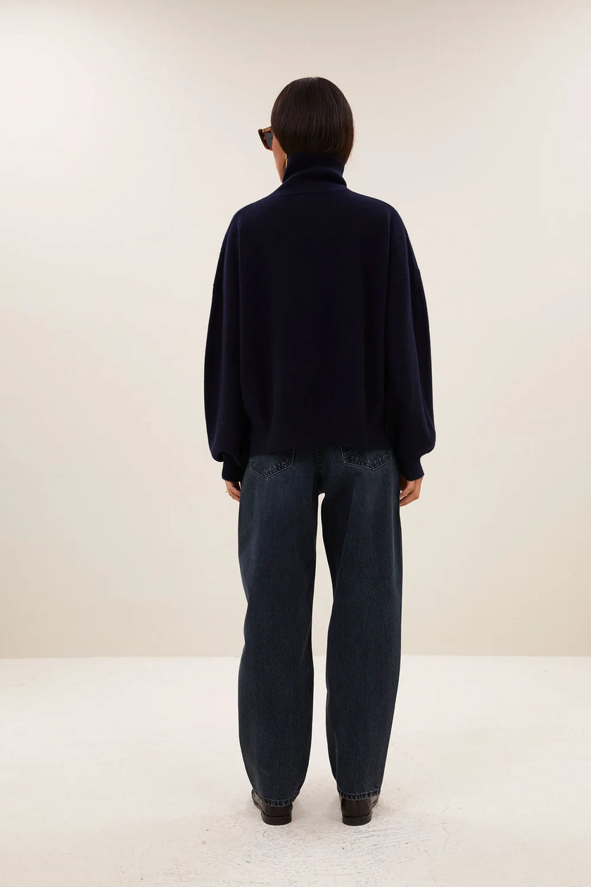Sammie Pullover in Midnight