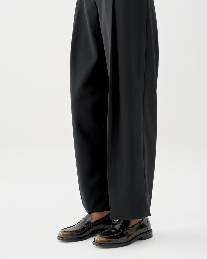 Linn Walnut Loafer