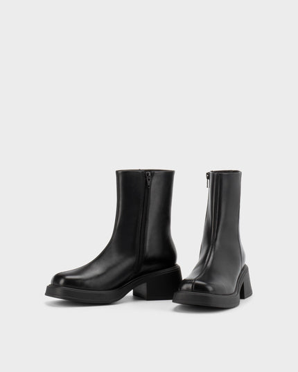 Dorah boots in Black