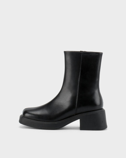 Dorah boots in Black