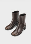 Vega Boots in Brush Off Brown