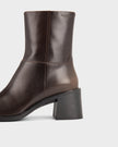 Vega Boots in Brush Off Brown