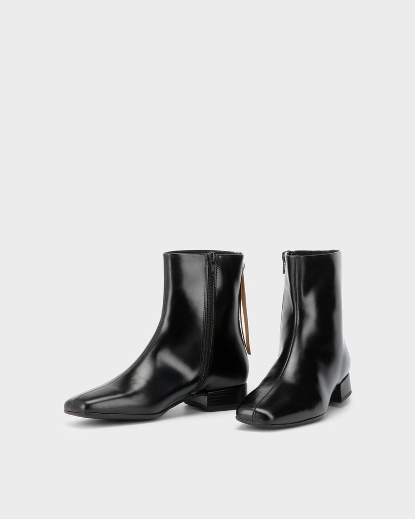 Mona Low Boots