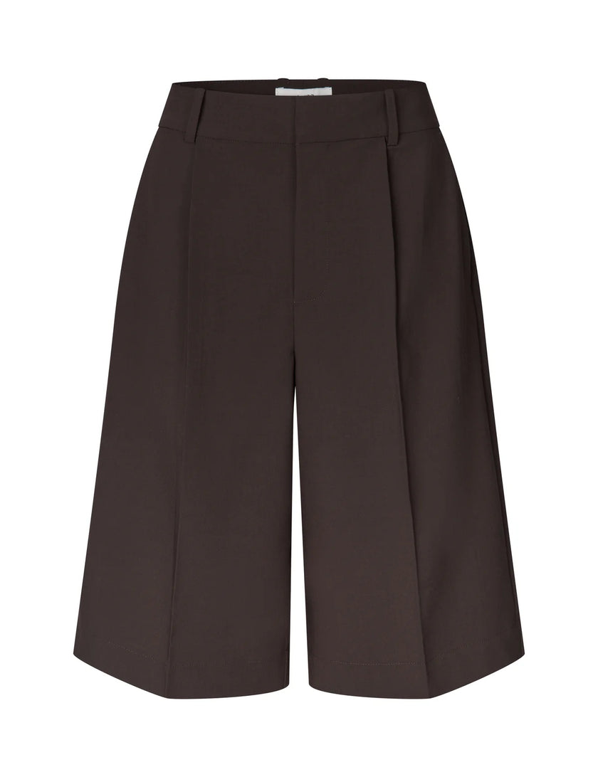 Willah Shorts in Java