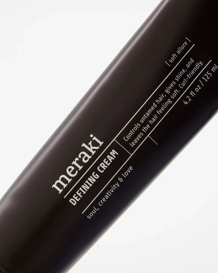Defining Cream in Soft Allure