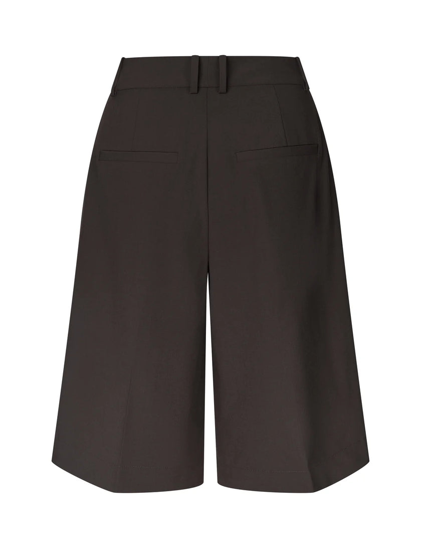 Willah Shorts in Java