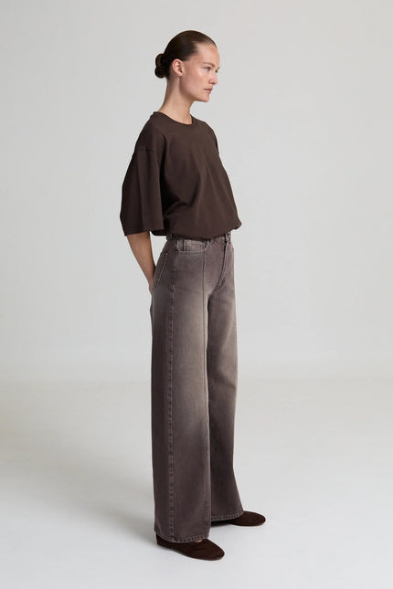 Joey Jeans in Brown/Chestnut