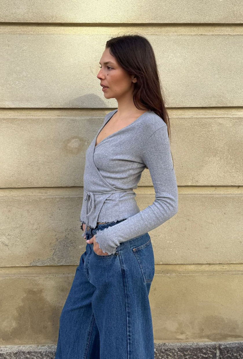Cara Wrap Pointelle in Light Grey Melange