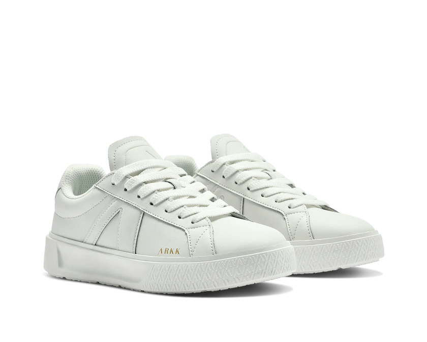 Essence in Triple White