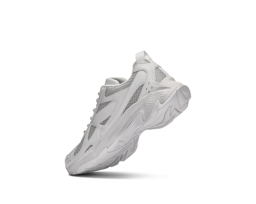 Forma Runner in Triple White