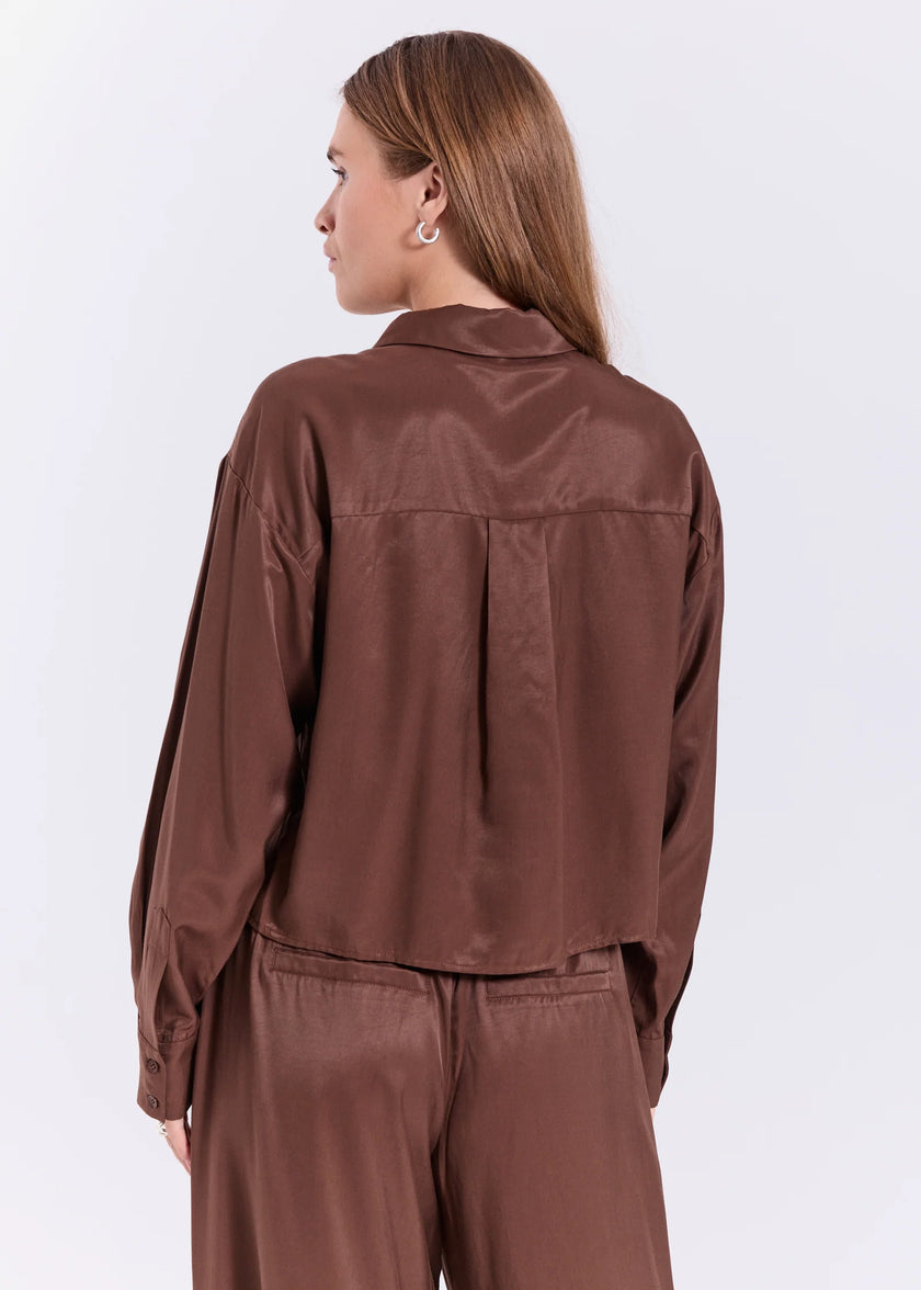 Jola Short Shirt in Dark Brown