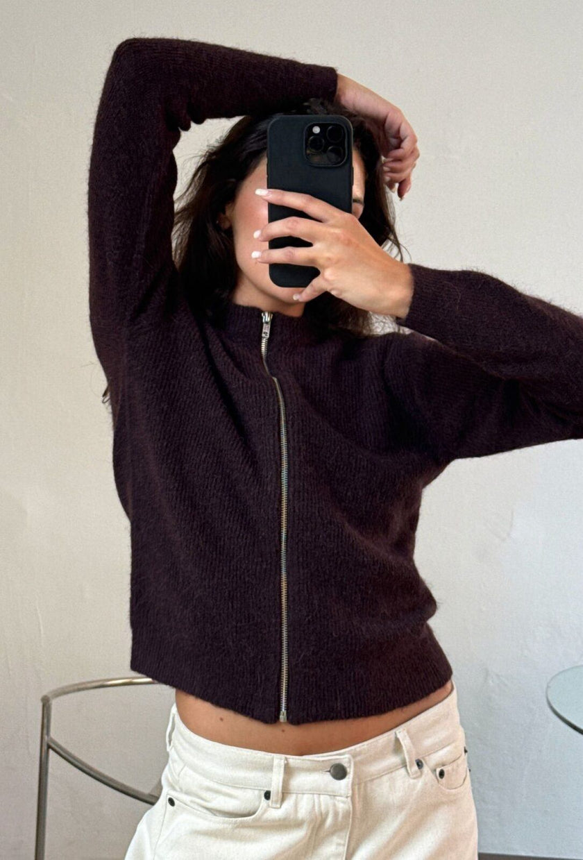 Milla Zipper Knit in Bordeaux