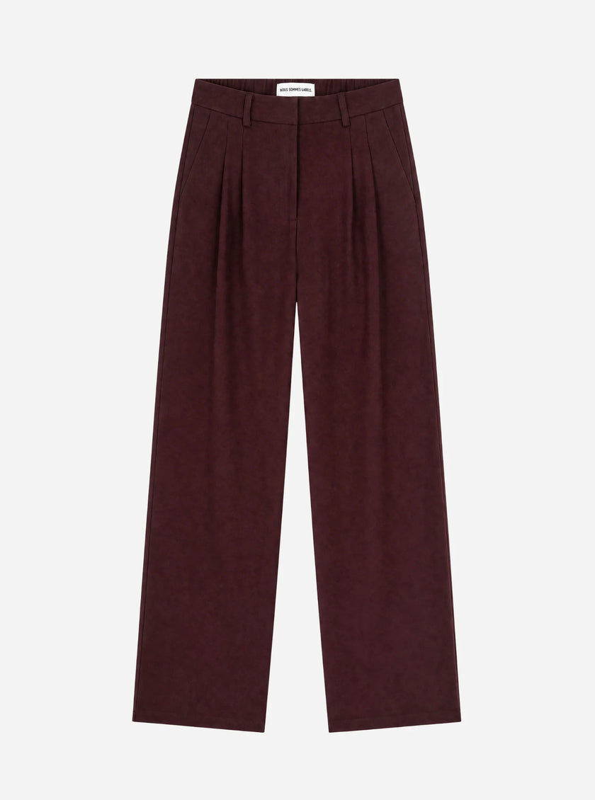 Josie Pleated Trousers in Burgundy