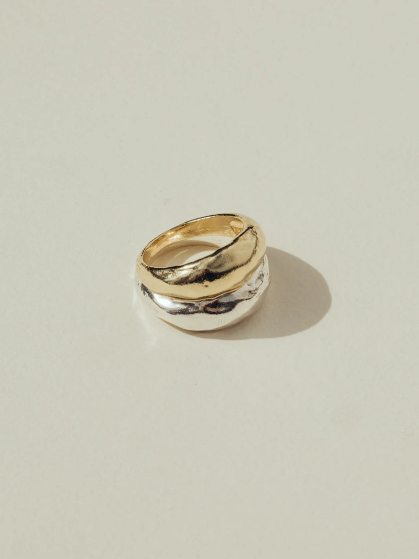 Stones Ring